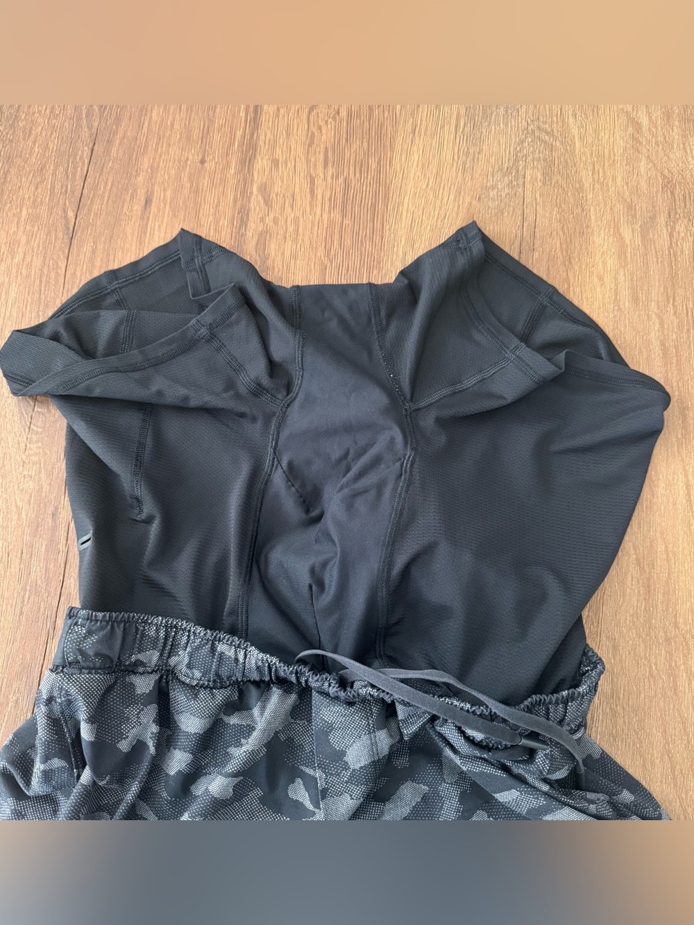 Lululemon Athletica Men's Surge 6” shorts with liner - Picture 4 of 5
